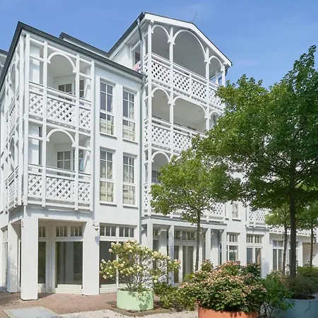 アパート Attraktive Mit Balkon Ostseenah In *