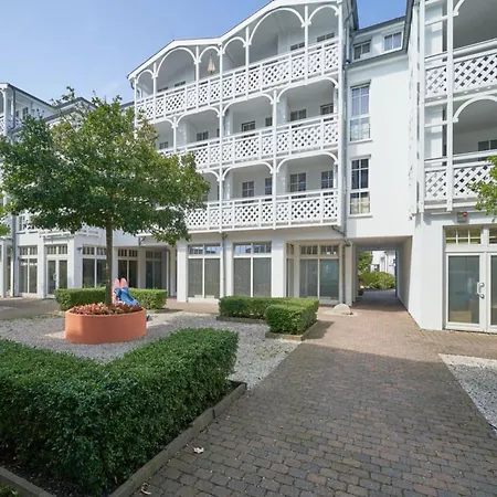 Attraktive Mit Balkon Ostseenah In アパート